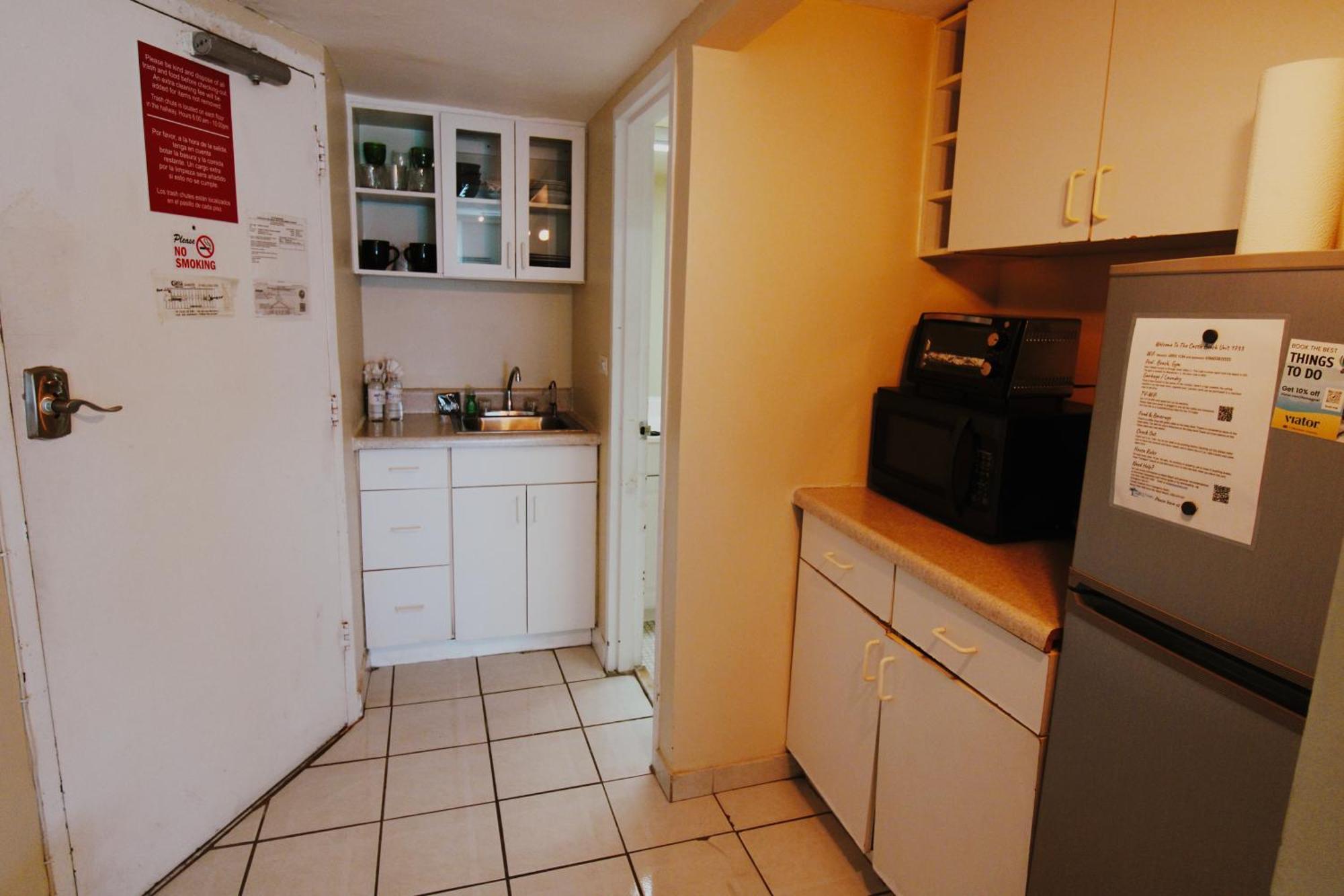 Castle 1733 Ocean View Studio With Direct Beach Access, Pool, Tennis & Free Parking Miami Beach Exterior photo