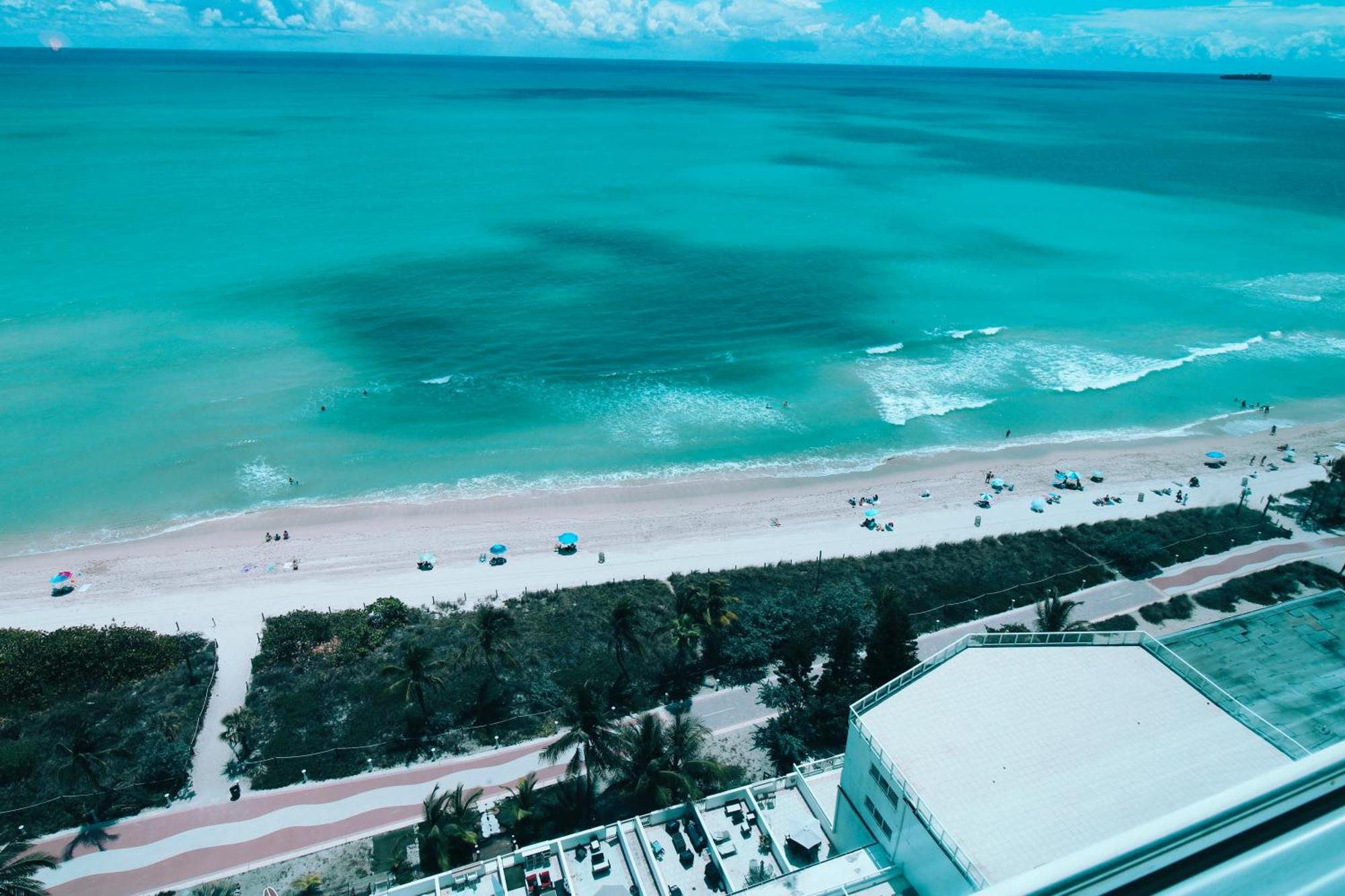 Castle 1733 Ocean View Studio With Direct Beach Access, Pool, Tennis & Free Parking Miami Beach Exterior photo