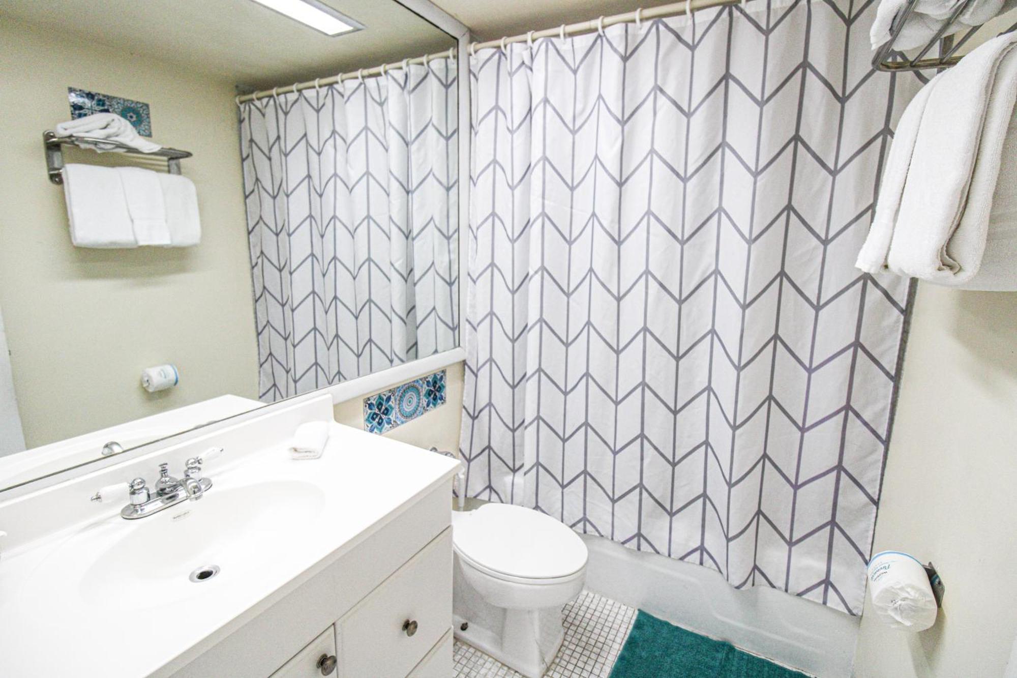 Castle 1733 Ocean View Studio With Direct Beach Access, Pool, Tennis & Free Parking Miami Beach Exterior photo